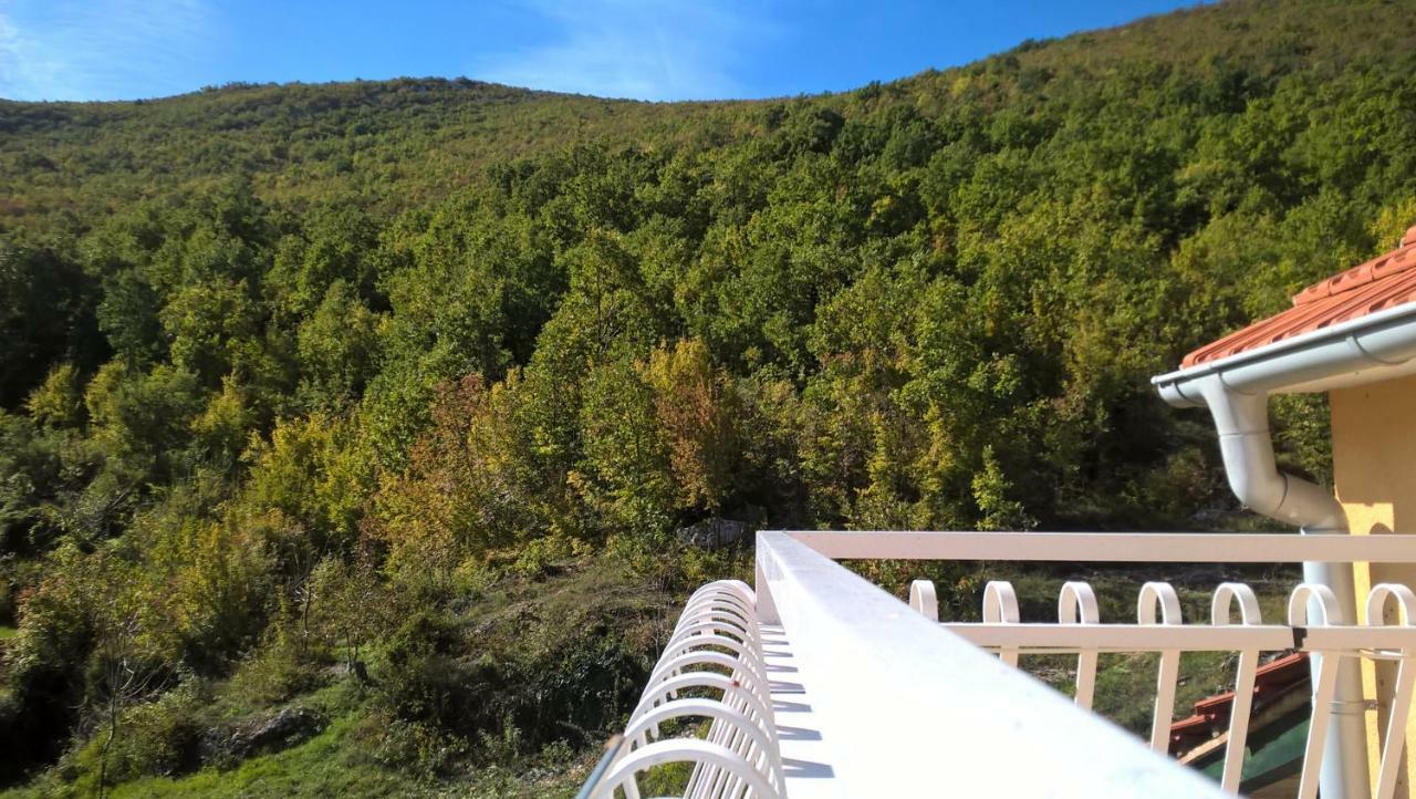Holiday Home Jadric Osoje Екстериор снимка