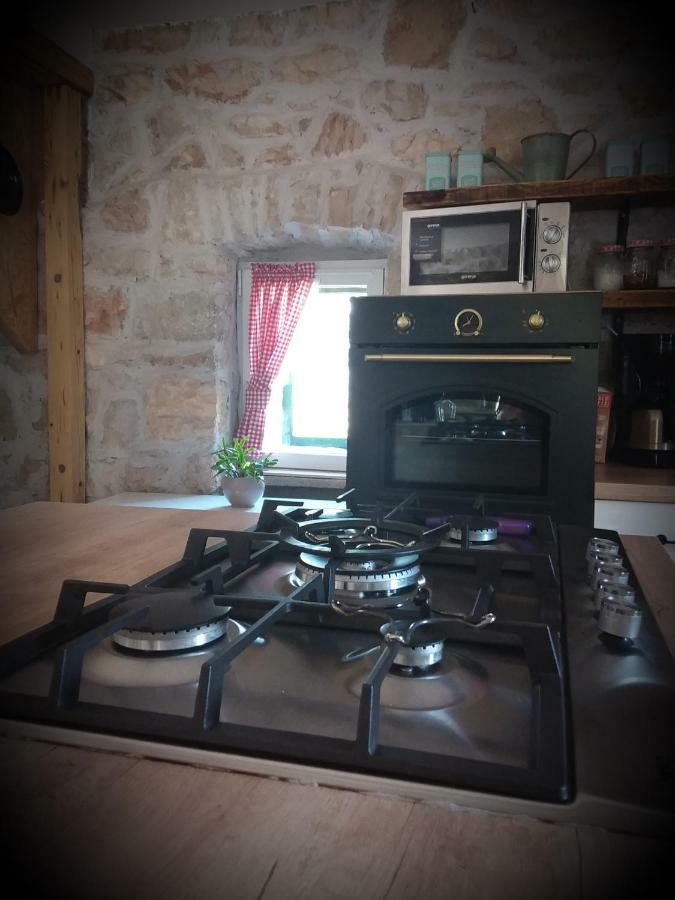 Holiday Home Jadric Osoje Екстериор снимка