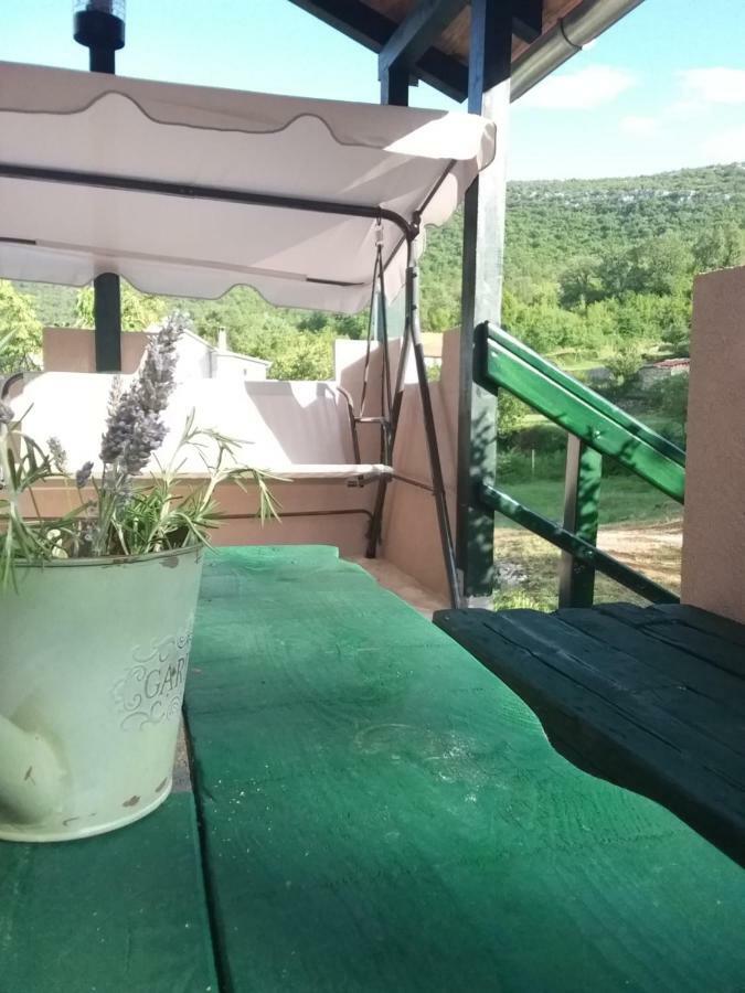 Holiday Home Jadric Osoje Екстериор снимка