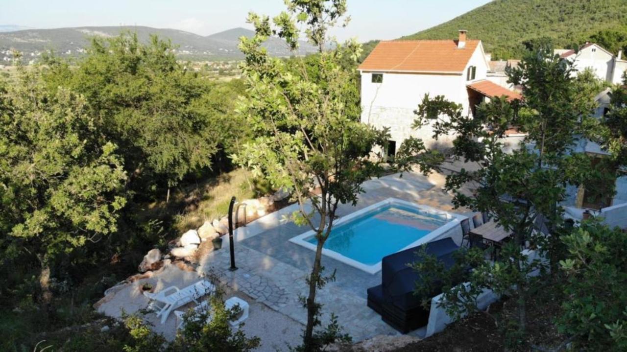 Holiday Home Jadric Osoje Екстериор снимка